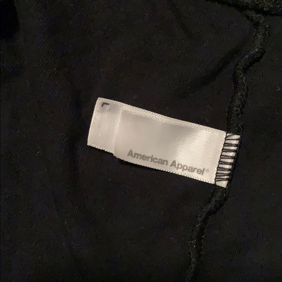 AMERICAN APPAREL SHORT COTTON SHORTS- L - Picture 2 of 2